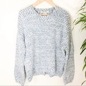 YET AGAIN blue/white knit sweater